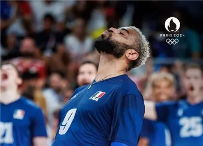 Erkeklerde Rüya Takıma Fransa Damgası