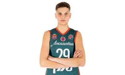 Ebrar'ın 30 sayısı ile 2-0 geriden gelen Kaliningrad D. Moskvayı yendi