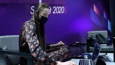 Eda Erdem Dündar'ın tercihi 'Lastiklerden voleybol sahası'. Peki ya siz oy verdiniz mi?