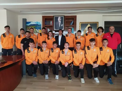 Erzin'in Genç Efeleri moral depoladı