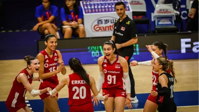 Filenin Sultanları VNL'de 11. Kez İtalya ile karşılaşacak
