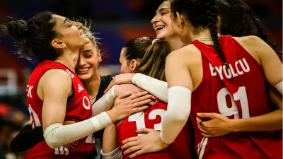 Filenin Sultanları VNL'de 3. Kez Bulgaristan ile karşılaşacak