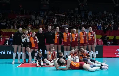 Galatasaray Daikin Zeren Spor'u 3-1 yendi Final Etabı için umutlarını sürdürdü