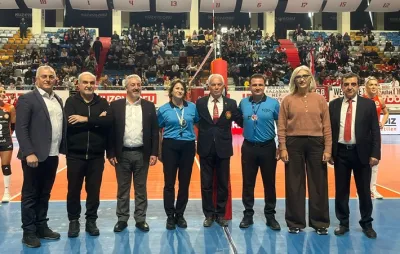 İlk Kadın Uluslararası  Voleybol Hakemi Deniz Güvenç Demir aktif hakemlik kariyerini noktaladı