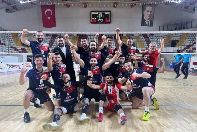 İstiklal Voleybol ikide iki yaptı