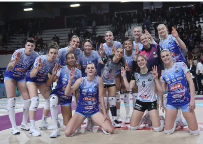 Novara, Bergamo karşısında beş setlik maçtan galip çıktı