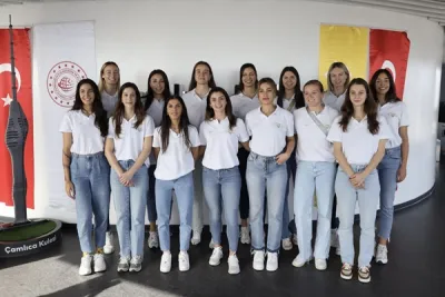 Filenin Güvercinleri Çamlıca Kulesi'nde Basınla Buluştu