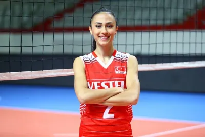 Simge Aköz: “Adım adım ilerleyeceğiz”