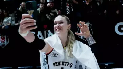 Sultanlar Ligi’nde Bir Polonya Fırtınası: Julia Szczurowska Beşiktaş’ı Tek Başına Sırtlıyor!