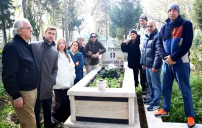 Türk Voleybolunun Mimarı Cengiz Göllü, Ölümünün 11. Yılında Bursa’da Kabri Başında Anıldı
