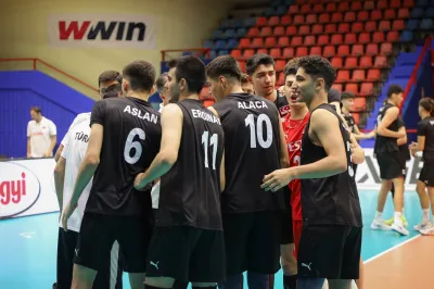 Balkan Şampiyonası'nda Yarı Finaldeyiz