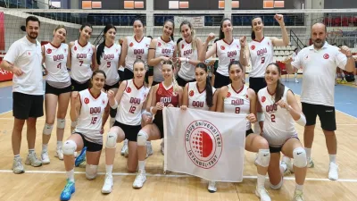 Voleybol Ünilig Türkiye Şampiyonası'nda 3. Maçlar Oynandı