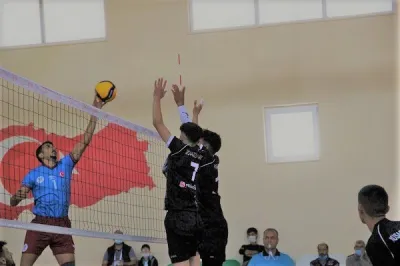 Voleybol 2.Liglerinde heyecan başladı