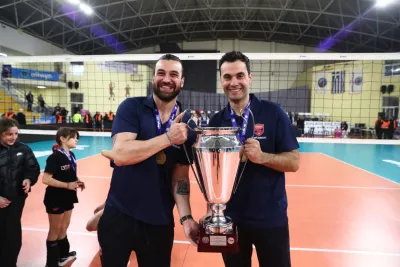 Yunanistan Kupasını Bir Kez Daha Kazanan Yunus Öçal Panionos'la da Tarih Yazdı