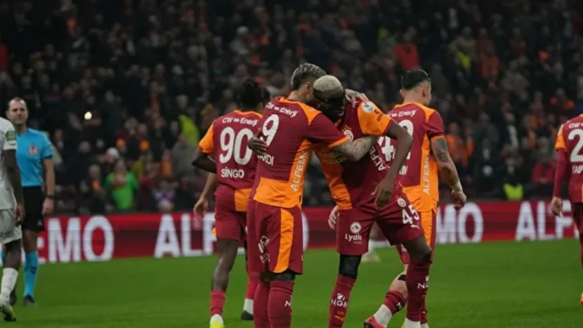 Galatasaray Juventus ilk 11 maç kadrosu! GS Juventus maçı