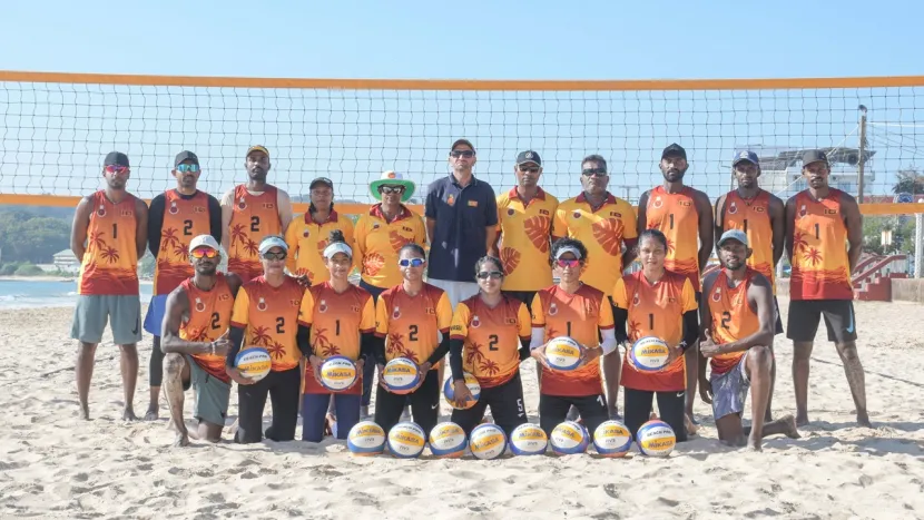 Plaj Voleybolu Gelişme Antrenörü Onur Ergenç Sri Lanka'da eğitim kampı düzenledi